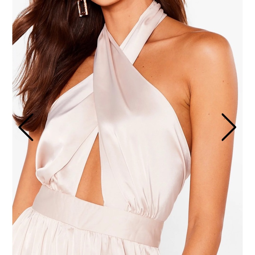 Nasty Gal beige jumpsuit halter top - Picture 3 of 11